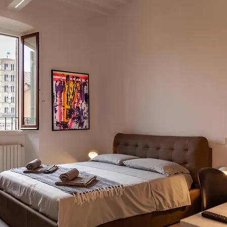 Apartament Palace D'art - Centro Storico Di *